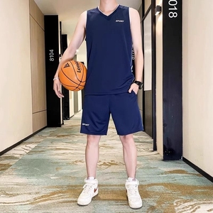 篮球运动套装男夏季冰丝无袖T恤球衣跑步健身服装班服