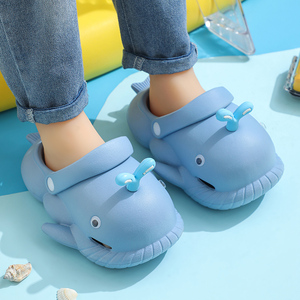 夏季男童女童鲸鱼卡通洞洞拖鞋 舒适凉拖 家居室内沙滩鞋
