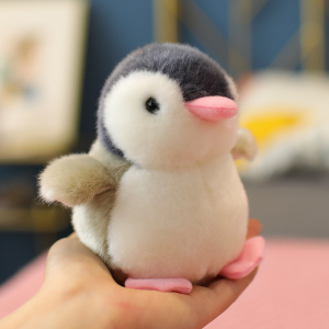 日系可爱小企鹅公仔毛绒玩具挂件，会叫玩偶娃娃，女孩生日礼物首选
