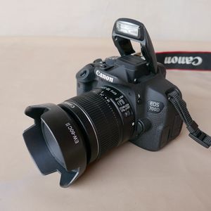 Canon/佳能EOS 700D套机（18-55mm STM防抖镜头）单反相机