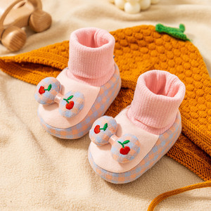 秋冬婴儿棉鞋防滑加绒软底男女宝宝学步鞋不掉跟3-12个月