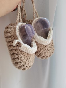 包邮成品纯手工新生婴儿鞋 男女通用 满月百天礼物 1-3月宝宝软底毛线鞋