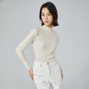 曼贝圆领半高领时尚针织衫女装