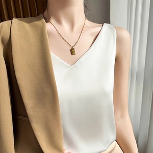 夏季女款真丝吊带背心 西装内搭 白色缎面V领上衣 仿桑蚕丝醋酸面料