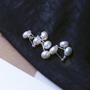 天然淡水珍珠纯银镶嵌简约耳钉女款耳饰送礼佳品