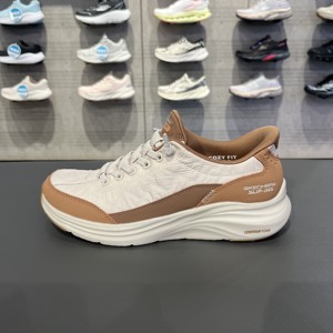 Skechers斯凯奇女士闪穿增高休闲运动鞋150404 防滑耐磨透气款