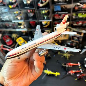 1:400比例JAL日本航空麦道DC-10合金客机模型摆件成品